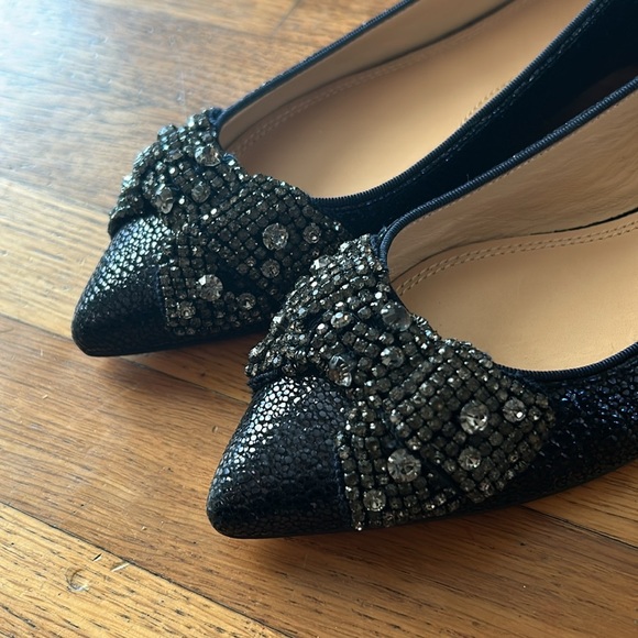 Tory Burch "Vanessa" Jeweled Crystal Bow Pointy Toe Leather Flats Size 8.5 - Picture 3 of 13